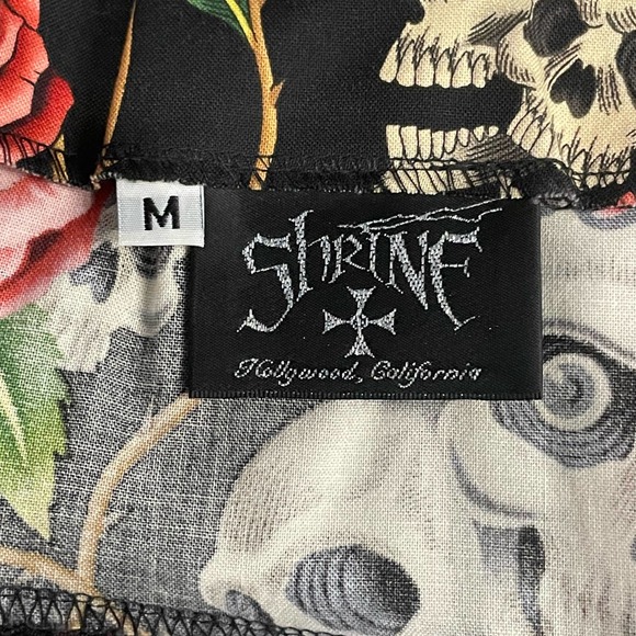 Shrine NWOT Vintage Cocktail Dress Skulls and Roses Print Size M - Picture 13 of 16
